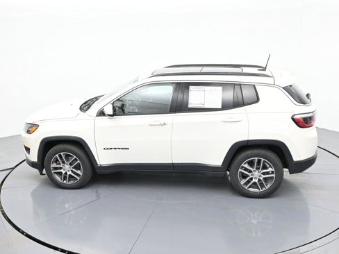 Used 2020 Jeep Compass Latitude w/ Popular Equipment Group image 27