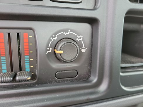 Used 2006 Chevrolet Silverado 1500 W/T image 23