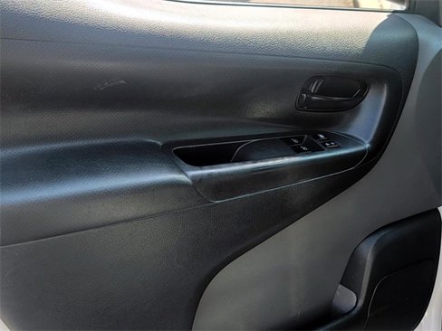 Used 2019 Nissan NV200 S w/ Back Door Glass Package image 13