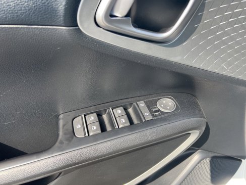 Used 2024 Kia Soul LX w/ Option Group 015 image 26