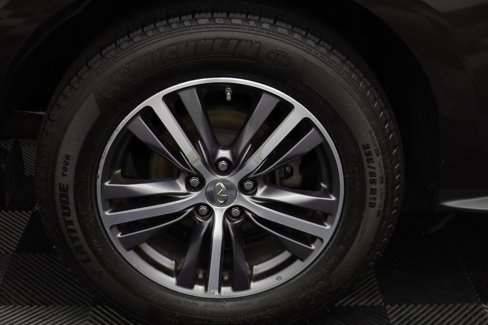 Used 2019 INFINITI QX60 Luxe w/ Essential Package image 40