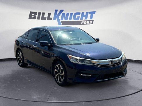 Used 2017 Honda Accord EX-L image 7