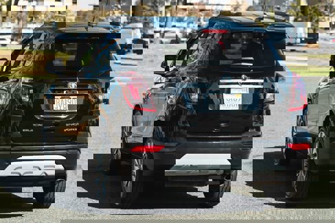 Used 2018 Buick Encore Preferred image 8