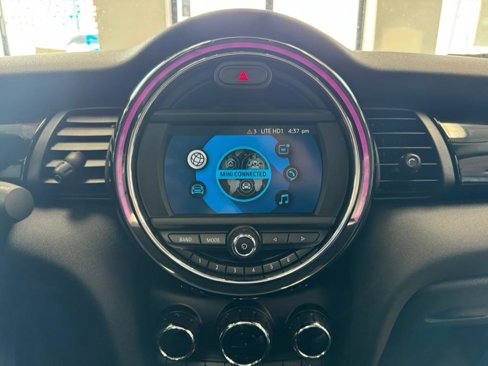 Used 2019 MINI Cooper 2-Door Hardtop image 60