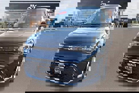 New 2025 Kia Soul LX image 7