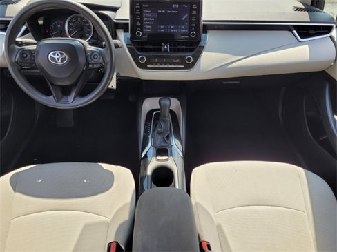 Used 2021 Toyota Corolla LE image 11