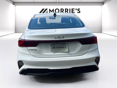 Used 2023 Kia Forte LXS image 6
