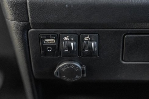 Used 2017 Toyota Sienna SE image 29