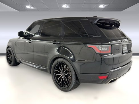 Used 2020 Land Rover Range Rover Sport HSE image 3
