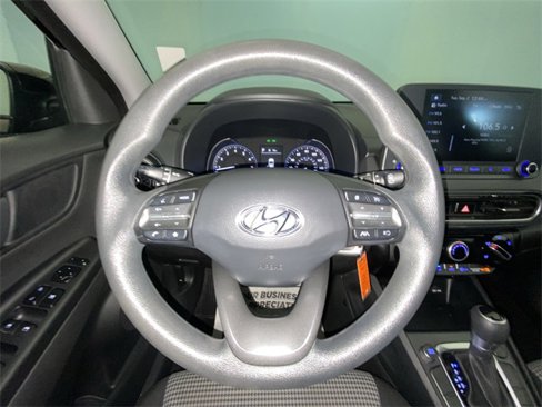 Used 2022 Hyundai Kona SE image 14