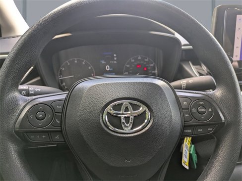 Used 2024 Toyota Corolla LE image 29
