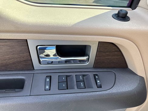 Used 2014 Ford F150 Lariat w/ Equipment Group 501A Mid image 20