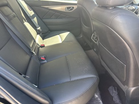 Used 2020 INFINITI Q50 Luxe w/ Essential Package (3.0T Luxe) image 9