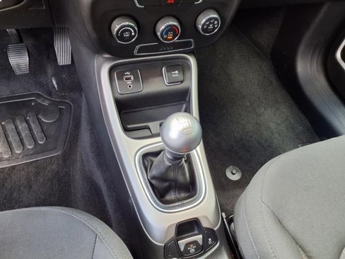 Used 2018 Jeep Compass Sport image 23