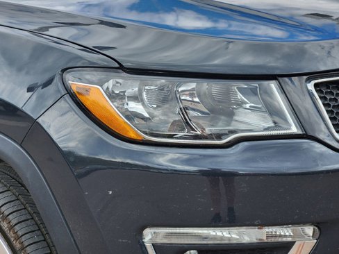 Used 2018 Jeep Compass Limited image 22