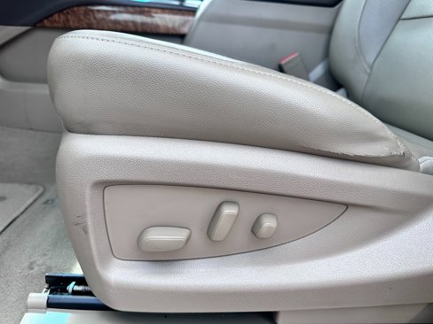 Used 2019 Chevrolet Tahoe Premier image 16