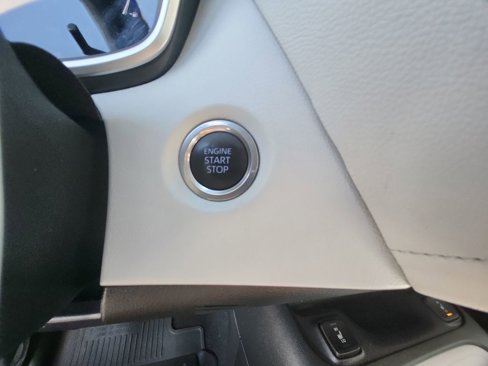 Used 2021 Toyota Corolla XSE image 21