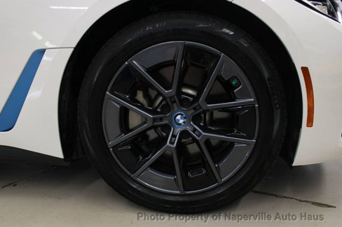 Used 2023 BMW i4 eDrive40 w/ Premium Package image 10
