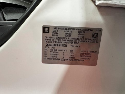 Used 2017 Chevrolet Equinox LT image 21