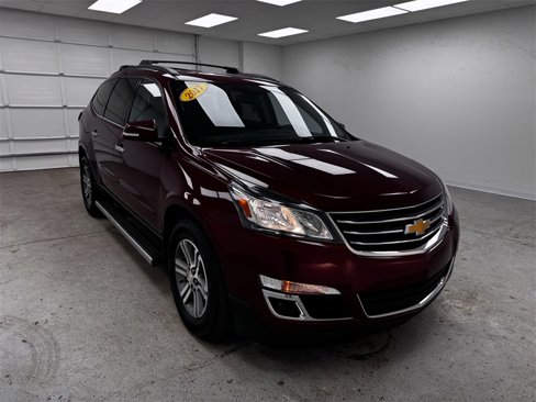 Used 2017 Chevrolet Traverse LT image 3