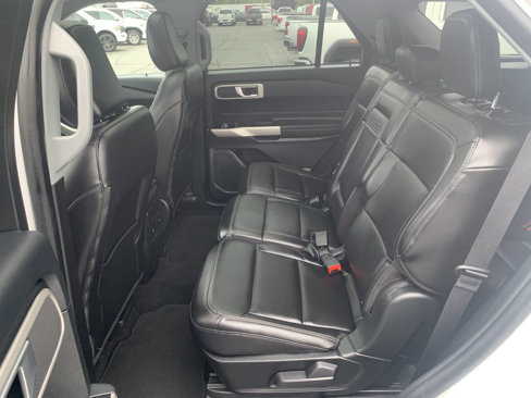 Used 2023 Ford Explorer XLT image 22