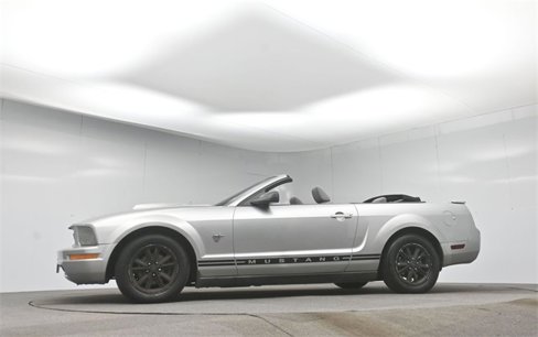 Used 2009 Ford Mustang Convertible image 24