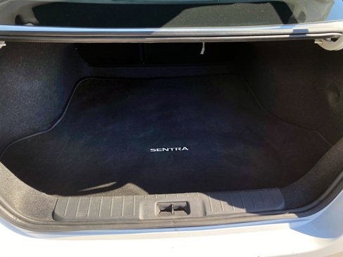 Used 2024 Nissan Sentra SV image 28