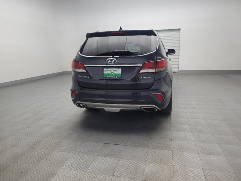 Used 2017 Hyundai Santa Fe Limited image 7