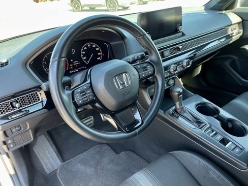 Used 2023 Honda Civic Sport image 16