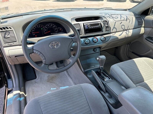 Used 2005 Toyota Camry LE image 15
