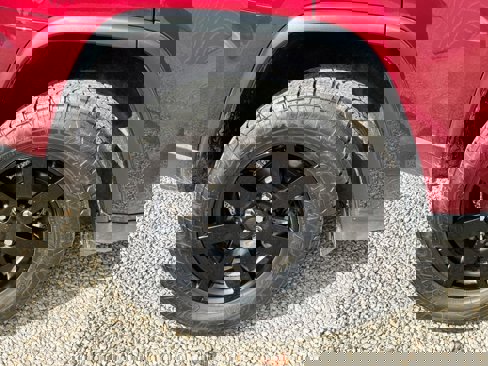 Used 2022 Jeep Grand Cherokee Limited image 14