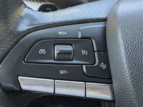 Used 2020 Cadillac XT4 Sport w/ Technology Package image 29