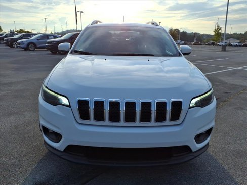 Certified 2019 Jeep Cherokee Latitude w/ Cold Weather Group image 20