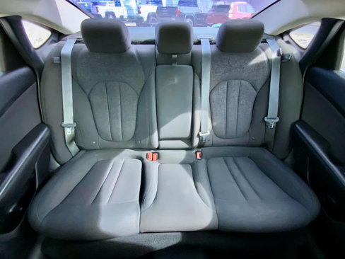 Used 2015 Chrysler 200 Limited w/ Convenience Group image 30