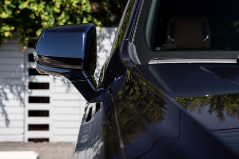 Used 2022 Cadillac Escalade ESV Premium Luxury image 19