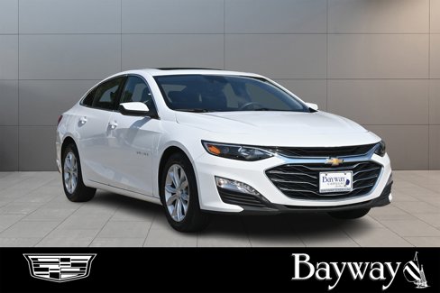 Used 2024 Chevrolet Malibu LT image 3