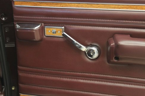 Used 1989 Jeep Grand Wagoneer image 94