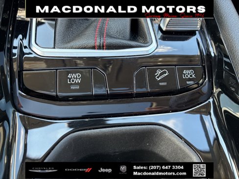 Used 2022 Jeep Compass Trailhawk w/ Trailhawk Elite Group image 20