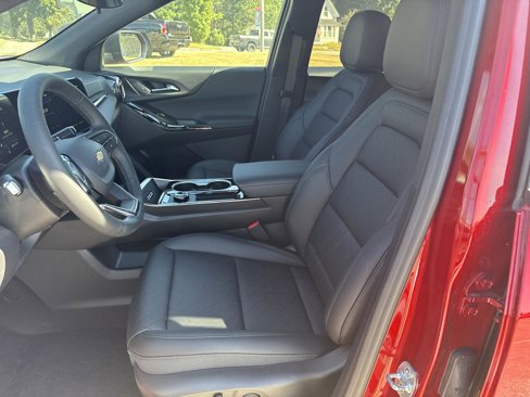 New 2026 Chevrolet Equinox LT w/ Convenience Package II image 11