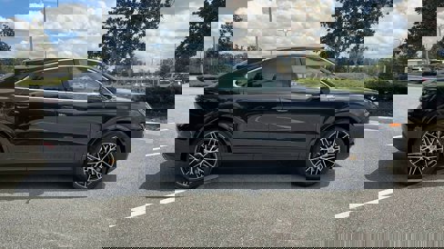 Certified 2024 Porsche Cayenne Coupe image 9