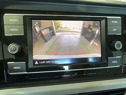 Used 2024 Volkswagen Jetta SE image 25