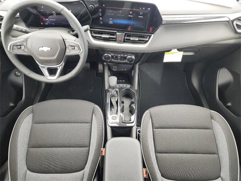 New 2025 Chevrolet TrailBlazer LT w/ Convenience Package image 18
