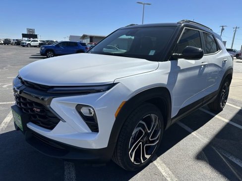 New 2025 Chevrolet TrailBlazer RS w/ Convenience Package image 3