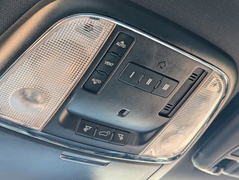 Used 2015 Jeep Grand Cherokee Altitude image 22