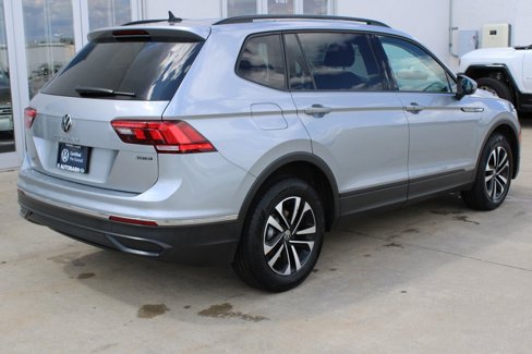 Used 2022 Volkswagen Tiguan S image 6