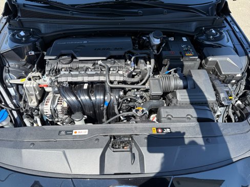 Certified 2023 Hyundai Elantra SEL image 20