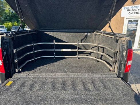 Used 2005 Ford F150 King Ranch image 5