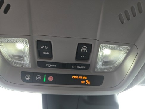 Used 2024 Chevrolet Malibu LT image 40