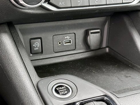 Certified 2024 Nissan Sentra S image 29