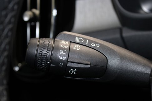 Used 2024 Volvo XC40 B5 Plus w/ Climate Package image 45